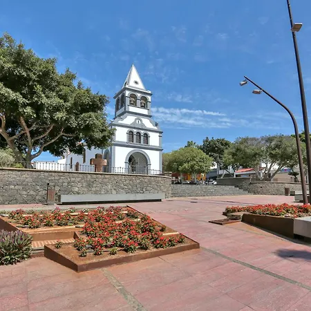 Pto Rosario 4pax شقة