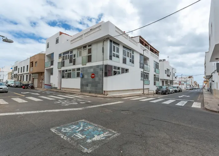 Pto Rosario 4pax 公寓 *